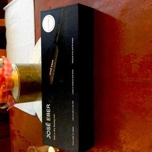 Wet or Dry Styling Iron